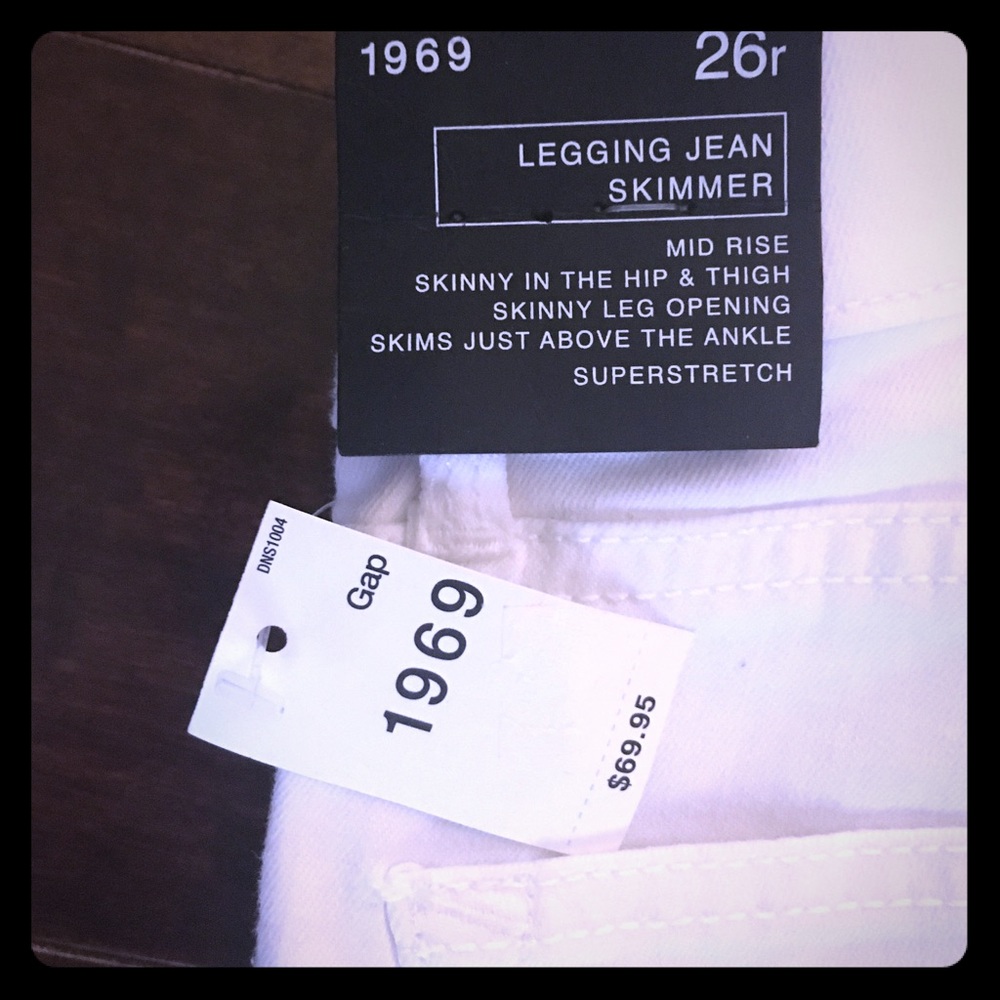 GAP 26r white legging jeans